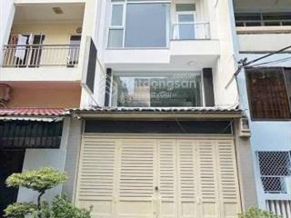 Bán nhà đang cho thuê 18 triệu/tháng đường bến vân đồn p2 q4. giá 3tỷ1/78,2m2 gần công viên cầu dừa