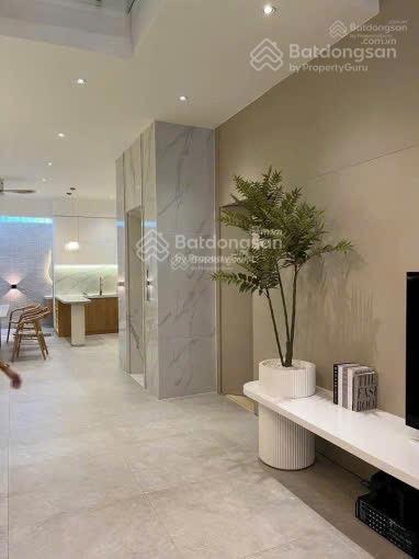 Gia đình tôi bán nhà cho thuê 20tr/th chu văn an p12 bình thạnh. giá 3tỷ100/70,2m2 gần chợ cây điệp