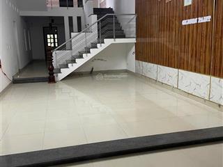 Bán nhà 2 mê kiên cố đường cẩm bắc 5 kẹp cống  hoà thọ đông  cẩm lệ