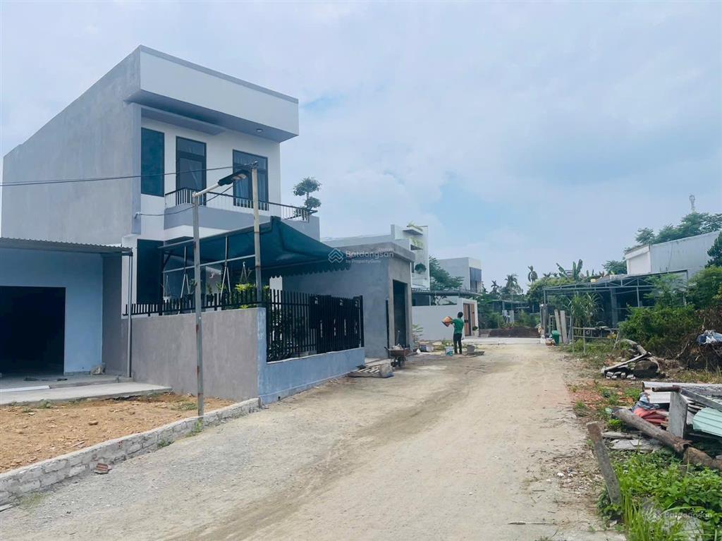 Bán lô đất đường ôtô thôn quang châu hoà châu  sáp nhập hoà xuân diện tích rộng thích hợp xây nhà