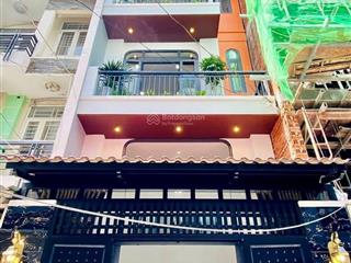 Cô thu đi định cư bán nhà đường 7m phan phú tiênp11q5, gần bệnh viện y học cổ truyền. 3tỷ480/79m2