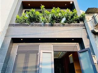Cô thư cần bán gấp nhà chiêu anh cácp5quận 5, gần chợ hoà bình. 3tỷ620/63,2m2 đang cho thuê 21tr