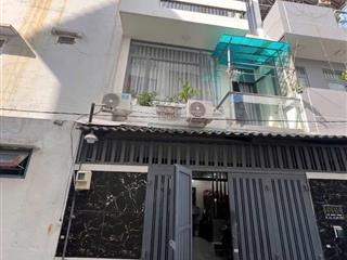 Tôi về quê ở bán nhà nguyễn thượng hiềnp4q3, gần chợ vườn chuối. 3tỷ930/68,5m2 đang cho thuê 27tr