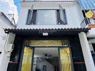 Cô na đi úc bán nhà phạm văn haip3tân bình, gần chợ phạm văn hai. 3tỷ5/66,3m2 đang cho thuê 22tr
