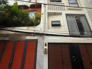 Đi nước ngoài bán gấp nhà nguyễn phúc nguyênp9q3, gần ga sài gòn. 3tỷ860/84m2 đang cho thuê 28tr