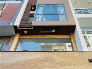 Giảm giá bán nhà đoàn thị điểmp1phú nhuận, gần bệnh viện hoàn mỹ. 3tỷ790/85m2 đang cho thuê 26tr