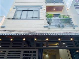 Cô út bán gấp nhà trần khắc chântân địnhq1, thông ra hoàng sa. 4tỷ280/72m2 đang cho thuê 29triệu