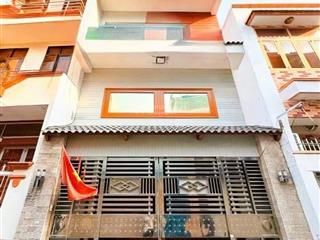 Chủ cần tiền bán nhà tú xươngp.võ thị sáuq3, gần bệnh viện mắt. 4tỷ220/88,3m2 đang cho thuê 30tr