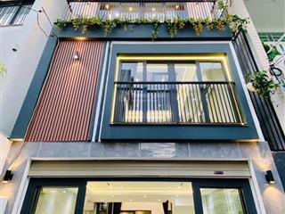 Cô mỹ cần tiền bán nhà mai thị lựuđakaoq1, gần trường đại học mở. 4tỷ350/86m2 đang cho thuê 33tr