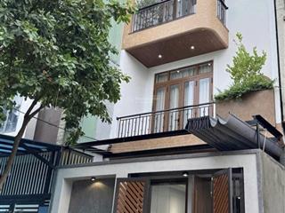 Cô á về quê cần bán nhà nguyễn bỉnh khiêmđakaoq1, gần thảo cầm viên. 4tỷ090/81m2 cho thuê 29tr/th