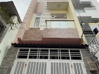 Chủ đi định cư ý bán gấp nhà nguyễn xí  p26  bình thạnh, gần cầu đỏ. 84,2m2 đang cho thuê 28tr