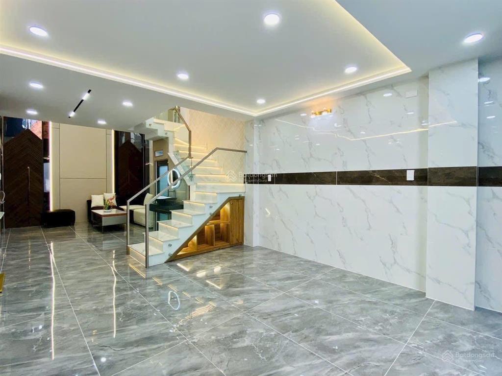 Cô như đi nhật bán nhà trần quýp7q11, gần bệnh viện chợ rẫy. 67,7m2 đang cho thuê 22 triệu