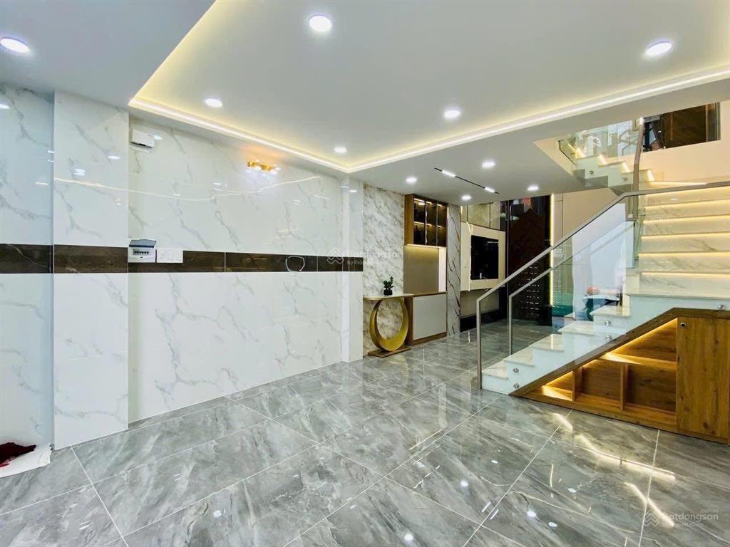 Cô như đi nhật bán nhà trần quýp7q11, gần bệnh viện chợ rẫy. 67,7m2 đang cho thuê 22 triệu