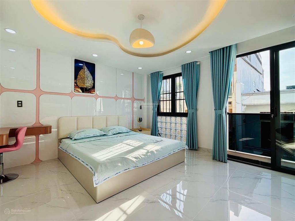 Bán nhà diện tích 85m2 giá sốc chỉ 3tỷ9 đường nhiêu tâmp5q5, gần chợ hoà bình. đang cho thuê 26tr