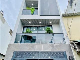 Nhà ngộp giảm còn 5tỷ đường oto lê thị hồng gấmq1, gần chợ dân sinh. dt 82m2 đang cho thuê 27tr