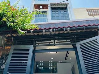 Nhà đẹp chỉ 3tỷ950 đường 6m nguyễn đình chiểup5q3, gần chợ vườn chuối. dt 76m2 đang cho thuê 24tr