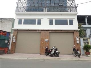 Cần bán gấp nhà 5x22 ngay chợ đệm thị trấn tân túc, 1 trệt 4 lầu giá 1 tỷ có sổ hồng riêng