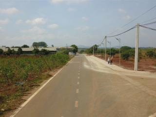 Đất ven đà lạt mặt đường nhựa cực đẹp, gần sân bay, 500m2 có sẵn thổ cư xây dựng tự do