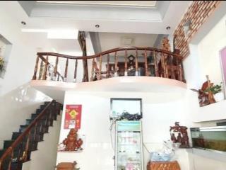 Bán nhà phố mặt tiền thông thiên học, p2, đà lạt