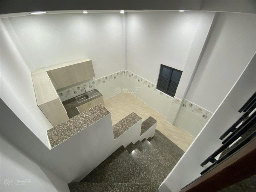 Bán nhà hxh đường cmt8 q10 diện tích (4 x 12m) giá 8.9 tỷ