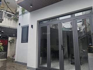 Bán nhà đẹp đủ nội thất ở ngay phú nhuận 3pn ngang 5,4m chỉ nhỉnh 4,x đ