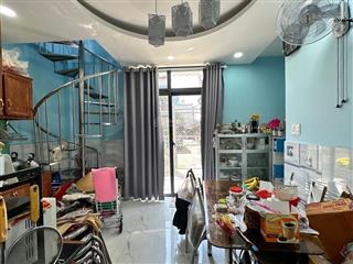 Hiếm  phường 22  ngang lớn 11,6m  gần sunwah  2 tầng btct  chỉ 6 tỷ đ
