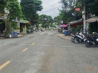 Bán chdv 20phòng  thu nhập 50tr/t120m24tầngngay kcn ponyenchỉ 10 tỷi