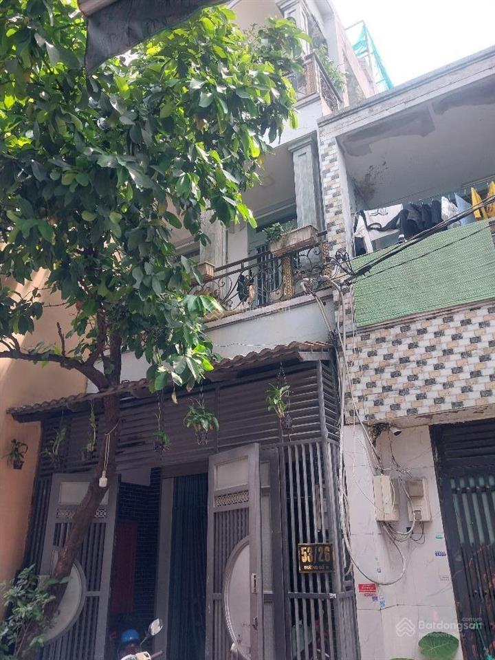 Hiếm  nhà ngay gần kênh tham lương  180m2  3 tầng  nở hậu chử l  chủ giảm cực mạnh