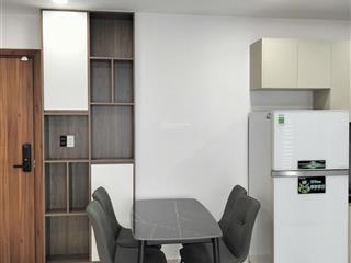 Căn 2pn full gỗ view nội khu, tầng trung cực đẹp chỉ 12tr. xách vali vào ở ngay