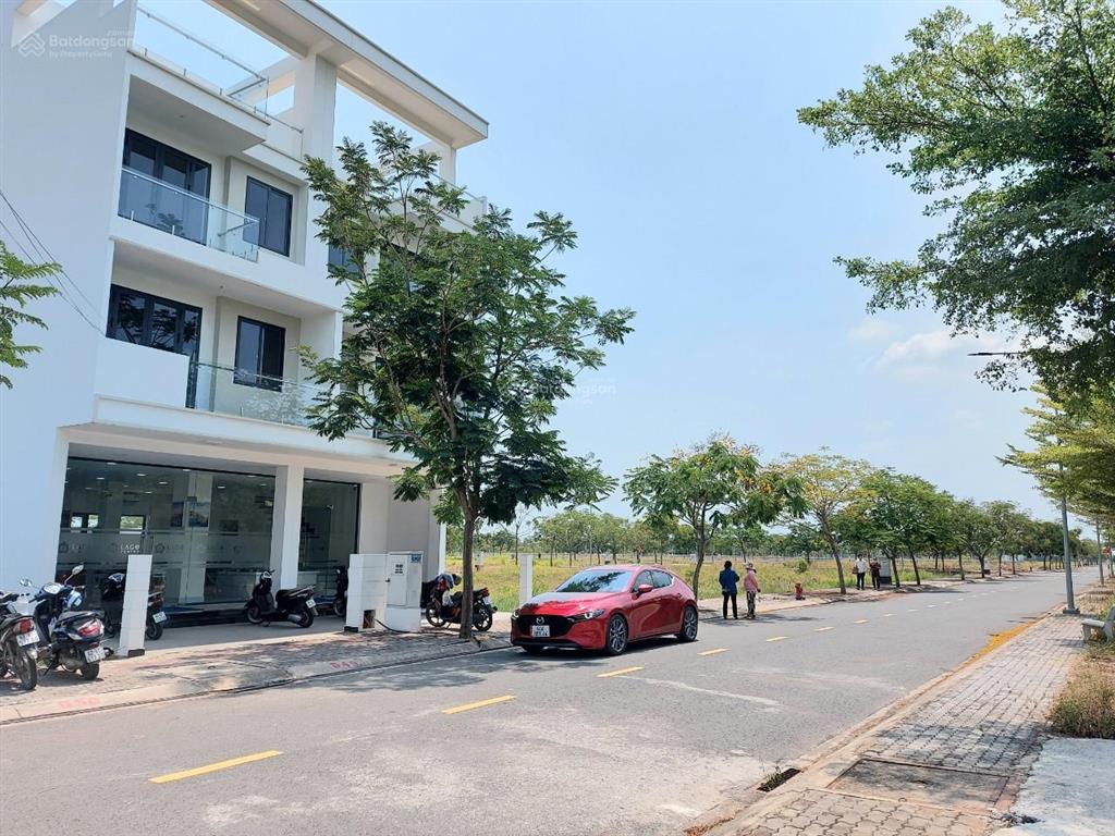 Bán đất nền siêu hot, vị trí đẹp, mặt tiền đường lớn tại lago centro, 1,505 tỷ, 70m2, bến lức, la
