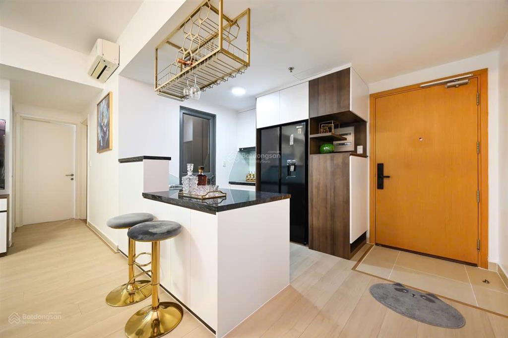 Cần bán masteri thảo điền, quận 2 căn góc dt 71m2, 2pn giá 6.7 tỷ sổ hồng