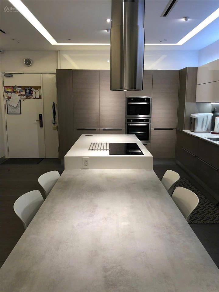 Cho thuê penthouse masteri thảo điền, quận 2, dt 350m2, 4 phòng ngủ, giá 110 triệu/tháng