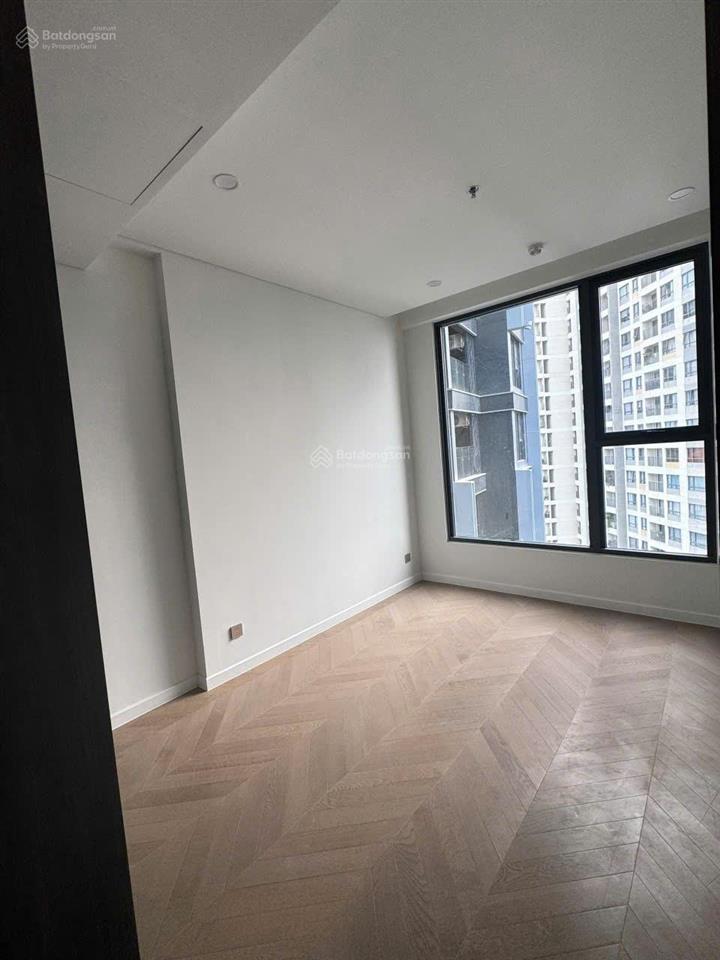 Cần tiền bán nhanh căn lumiere riverside q2, 99m2 căn góc view sông, 3 pn bán 15.5 tỷ