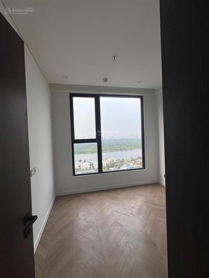 Cần tiền bán nhanh căn lumiere riverside q2, 99m2 căn góc view sông, 3 pn bán 15.5 tỷ