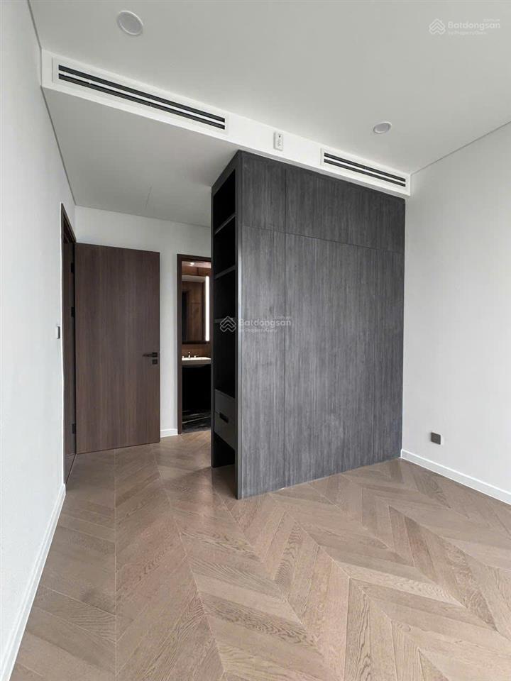 Cần tiền bán nhanh căn lumiere riverside q2, 99m2 căn góc view sông, 3 pn bán 15.5 tỷ