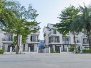 Bán biệt thự đơn lập 322m², cách hồ tây 15 phút di chuyển, giá chỉ 77tr/m2