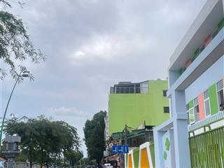 Bán nhà quận 3 hẻm xe hơi sát mặt tiền trường sa 4 tầng sân thượng gần lê văn sỹ