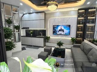 Nhỉnh 6 tỷ  có ngay nhà trung tâm quận ba đình  kim mã  28m2  5 tầng  nhà mới full nội thất