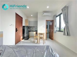 Căn phòng hiện đại đầy đủ nội thất, view thoáng mát