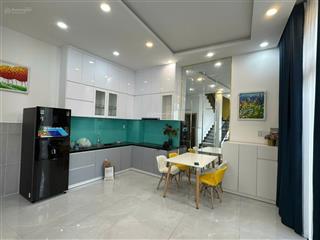 Chính chủ cần bán nhà 168m2 phố mới xây 4 tầng gần vinhomes grand park