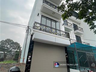 Bán nr tại tràng an, chúc sơn, 4tx32m, 3pn , oto đỗ cách 1 nhà , 500m ra ql6 chung cư lộc ninh