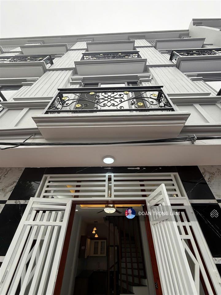 Chỉ với 3.55 tỷ  f0 giá đầu tư nhà 4tx 32m2 oto đỗ cạnh nhà 15p di chuyển lên trung tâm hà đông