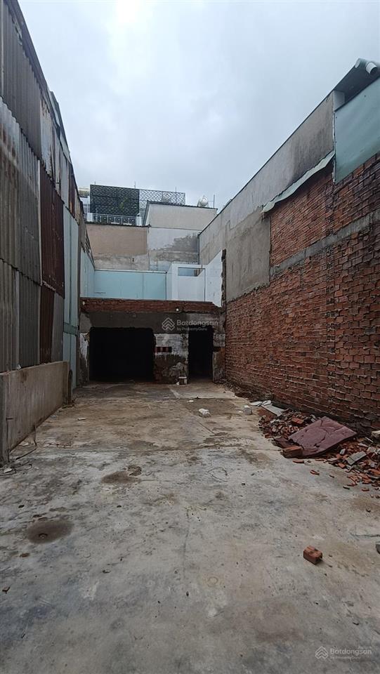 Đất hiếm 58m giá chỉ 4.3 tỷ sổ riêng, mgay mã lò gần lê văn quới hương lộ 2