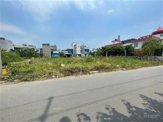 Bán đất thổ cư 114 m2 đối diện kcn, đường 16m, sổ hồng riêng