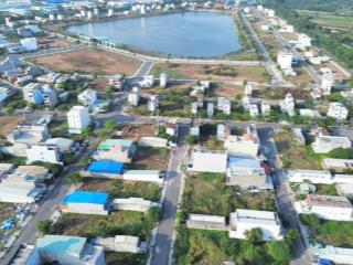 Bán lô đất cặp ngang 12m dài 17,5m, full thổ cư, đường 30m