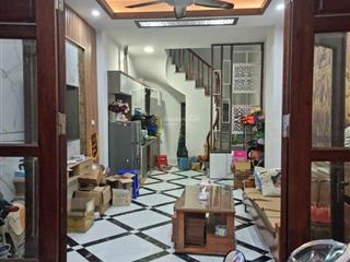 Bán nhà riêng dân xây 5 tầng  30m2 tại đường an dương vương, tây hồ, hà nội, giá siêu hời 6,5 tỷ