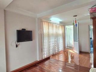 Bán nhà đẹp lô góc ba thoáng hoàng hoa thám ba đình 30,3m2 x 6 tầng giá 13 tỷ