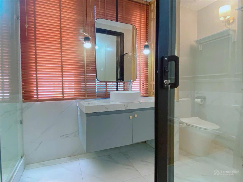 Bán nhà đẹp phố đào tấn 65m2 x 5 tầng, có thang máy, dòng tiền 50 triệu/tháng giá chỉ 22 tỷ