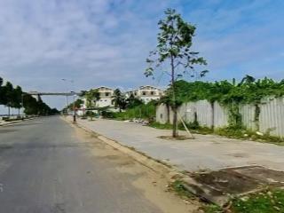 Bán đất thổ cư 110m2, đường hoàng sa, view bờ kè sông mát mẻ
