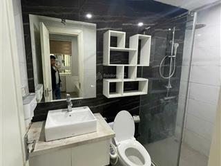 Bán cc riverside garden, 6,87 tỷ, 82m2, 3pn, 2wc, khương đình, thanh xuân, hn tầng trung căn góc